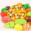 Modélisation de la pâte d'argile 6 10 13 18pcs set légumes coupés développement de jouets et éducation pour bébé couleur aléatoire sur fruits en plastique 230705