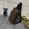 Nuevo bolso de lujo clásico con flores antiguas para mujer, bolso de mano de gran capacidad con sentido avanzado, bolso de compras, bolso cruzado para madre