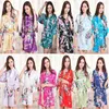 Seide Satin Hochzeit Braut Brautjungfer Robe Kurze Kimono Nacht Robe Floral Bademantel Peignoir Femme Mode Dressing Kleid For271S