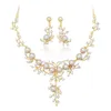 New Pearl Necklace Suit for Women's Light Luxury Small and Versatile Sweater Chain Bone Alloy 230628