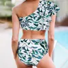 Dambadkläder Sommar Kvinnor Enaxel Bikini Mode Sexiga tryckta volanger med bröstdyna Tvådelad 2023