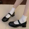 Sapatos sociais 2023 novos sapatos femininos Mary Slim moda dedo do pé quadrado leve vestido elegante feminino único sapatos de couro sandálias de salto quadrado Z230707