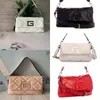 butiken är på rea för billiga handväskor Gus Home Solid Fashion Big g Letter Mjuk väska Armhåla väska Enkelrum Cross Body Dam