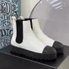 Karışık Beyaz Buzağı Platformu Ayak Bileği Botları Düz ​​Deri Boot Toe Boot Boot Lüks Tasarımcı Ayakkabı Kadın Fabrika Ayakkabı