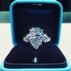 Obrączki ślubne Huitan luksusowy kryształ kropla wody pierścionki z cyrkonią kobiety propozycja pierścionek zaręczynowy wykwintny prezent na rocznicę ślubu Party Trendy biżuteria 230706