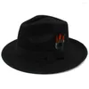 Berets Men Women Panama Hats Classical Retro Sunhats Feather Band Fedora Caps Trilby Jazz Travel Party Street Style Size US 7 1/4 UK L