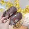 First Walkers Cauterization Flower Born Summer Baby Bow Hollow Heart Sandals Boys Girls Closed Toe Respirável Leather Infant Toddlers Shoes