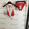 Sling Bikiniset för kvinnor Designer BH:ar Badkläder Personlighetsrem Design Flickbaddräkter 3 färger Sexig strandbaddräkt