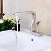 Rubinetti per lavabo da bagno Rubinetto per lavabo tipo Z e ottone freddo Placcatura idraulica per la casa Rame spazzolato