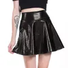 ナイトクラブステージソリッドカラーパフォーマンスドレスファッションPU傘スカート女性のプリーツスカート