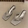 Sandalen Zomer Diamantvormige Flip-flops Dames Ontwerp Pinch Toe Dunne Met Mode Dragen Buiten P732