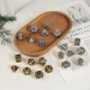 2023 Nieuwe Stijl 7 stks Polyhedrale Losse Edelstenen Dobbelstenen Set Dungeons Dragons Metalen Dobbelstenen Set DND Games Aangepaste RPG Dobbelstenen 8 Kleuren Groothandel