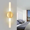 Lampada da parete Nordic Led Tubo di metallo Luci per Foyer Bagno Camera da letto Toilette Modern Iron Art Home Decor Loft Light Fixture