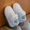 Sneakers Fashion Platform Shoes For Kids Girl Allwhite Sneakers Boys Casual Tenis Chaussures Printemps Automne Chaussures Vulcanisés Enfant G03213 230705