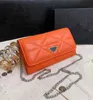 Bolso Liquidación de fábrica Venta al por mayor Cadena de mano original Bolso de hombro único Msenger de moda y versátil Live of Long Zero Wallet Mujer