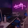 LED Pink Vice City Insegna al neon Luci a led Camera da letto Lettere Alimentato tramite USB Sala giochi Bar Party Indoor Home Arcade Negozio Decorazioni da parete HKD230706