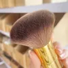 Beautyact Makeup Brush Sculpting Buki Powder Brush Nr 107 - Gouden handvat Airbrush Bronzer Foundation Blusher Beauty Tools