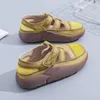 Sandaler Mesh Andas små vita skor för kvinnor 2023 Koreansk sommarversion Studentaktivism Dam Hollow Casual