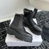 Luxe designer veterlaarzen dameslaarzen Arc de Triomphe Martin laarzen BULKY TRIOMPHE koeienhuid veter dikke zool Legerlaarzen zwarte streetstyle militaire laarzen box