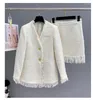 Abiti da lavoro 2023 Autunno Stile Francia Abiti da donna Scollo a V di alta qualità Nappe bianche Giacche di tweed Minigonne Set due pezzi C859