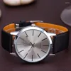 Orologi da polso Orologi da uomo Luxury Fashion Business Design Orologio in pelle Quarzo digitale Temperamento minimalista Uomo Relogio Masculino