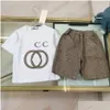 服セット高級デザイナー子供 Tシャツ白モノグラム Shortst ファッション英国ブランド夏子供宝物女の子綿 B Dhmfd