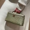 Loro Piana New Women 's Bag LP 도시락 가방 Loro Piana 메이크업 백 캔버스 타조 스트레드 핸드백 백팩 L19 GAH41