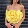 Damblusar Dam Sommartopp Stor Blomsterdekor Shoulderless Party Backless Spaghetti Strap Blommig skjorta Kort typ Ärmlös Crop