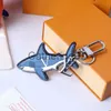 Key Rings Cartoon Keychains Luxury Designer Fashion Keychain Sliver Keys Buckle Genuine Leather Blue Shark Pendant Letter Mens Womens Bags Ornaments J230706