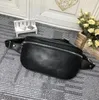 Mężczyźni Campus Bumbag Cross Body saszetki na pas Temperament nerki piterek Bum tłoczenie kwiaty słynne miękkie luksusowe torby projektanci prawdziwej skóry worek na kurz M40298