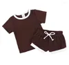 Klädset Born Baby Girl Pojke Kläder Solid kortärmade T-shirts Shorts Spädbarn Boutique Outfits Småbarn Barn Bebes träningsoverall kostym