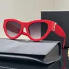Роскошные солнцезащитные очки для женщин и мужчин Дизайнерский логотип y slm6090 той же стиль стаканы классические кошачьи глаза узкие рамы бабочки с коробкой