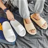 Slippers 2023 Lente Zomer Mannen Outdoor Wear Trend Indoor Dikke Zool Sandalen Mode Casual Grote Maat Heren