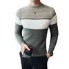 Suéteres masculinos outono inverno grosso quente veludo de vison gola alta listras largas para roupas masculinas 2023 slim fit malhas casuais pull homme