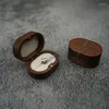 Woreczki z biżuterią Małe pudełko na pierścionek w stylu Retro Drewniany naszyjnik Kolczyki do przechowywania Przenośny futerał na kolczyki