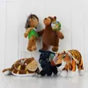 Animali di peluche farciti 5 pz / lotto 22 cm 9 '' Film Il libro della giungla Giocattoli di peluche Mowgli Tigre Serpente Orso Leopardo Animali di peluche morbidi Figure Giocattoli L230707