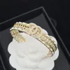 2023 nouveau Bracelet de manchette en cristal de luxe marque classique perle naturelle CC Bracelet mode femmes Bracelet de créateur bijoux de mariage