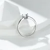 Obrączki ślubne śliczne małe serce dla kobiet minimalistyczne cienkie obrączki w kolorze srebrnym biały ognisty opal prosta biżuteria zaręczynowa