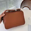 Nuevo bolso de mano para mujer, bolso de hombro de diseñador, bandolera de cuero, bolso de caja de moda, bolso para banquete, bolso para axilas, bolso cuadrado pequeño informal, bolso baguette