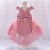 Robes de fille Toddler Baby Girls 1st Birthday White Baptism Dress Infant Bow Lace Robes de soirée de mariage 0-5Y Kids Girl Trail Princess Clothes 230706