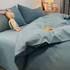 Juegos de ropa de cama YanYangTian ropa de cama de algodón lavado juego de sábanas de cuatro piezas comodidad Color sólido Simple pareja funda de edredón