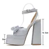 Sandaler Runway Style High Heels Women Platform Ankle Buckle Strap Sexig Slides Open Toe Golden Nightclub Shoes 230511