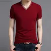 Herr-T-shirts COODRONY Brand Bomulls-T-shirt V-ringad Randig kortärmad T-shirt Herrkläder Sommarmode Företag Casual Slim Tops W5512 L230707