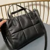 Cotton Shopping Bag Cowhide Leather Detachable Long Strap Zipper Closure Fashion Letters Black Quilted Handbags Purse Crossbody Bags