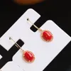 23070505 Diamondbox CORAL Bijoux boucles d'oreilles clous d'oreilles ovales style vintage 1.75CT ROUGE pendentif au750 or JAUNE 18 carats AKA JAPAN OXBLOOD vintage ethnique reine élégante