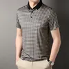 Polos Masculinos MLSHP Summer Plaid Estampados Alta Elasticidade Polos Masculinos Luxo Manga Curta Negócios Casual Golf Man T-shirts Masculinas Tees 230706