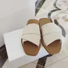 Luxury Designer Brand Versione alta suola in gomma Pantofole piatte Donna Cross Canvas Summer Beach Vacation Leggero Scivoli semplici e alla moda