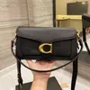 Small Leather Letter Metal Designer Bags Nice Looking Fashion Plated Gold Buckle Opening and Closing Removable Strap Tabby 26 Shoulder Bag Stylish E23