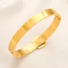 Nuevo diseñador Love Bangle Acero inoxidable Non Fade Gift Bracelet 18K chapado en oro Joyería de alta calidad 2023 Wedding Party Designer Bracelet Wholesale