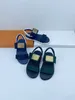 Çocuk Tasarımcı Terlik Sandal Çocuk Kız Kız Kızlar Bebek Yeni yürümeye başlayanlar delikli Sandal İçi Boş Ayakkabılar Daireler Yaz Kauçuk Kabalık Sole Ayakkabıları